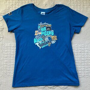 Women's Sz. L REI Travel / Adventure Tee, loved this shade of blue